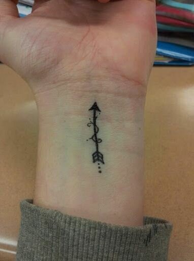 Arrow Tattoo Design 26