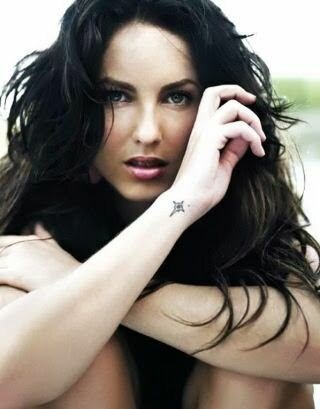 Cute Tattoo Design on Wrist 77