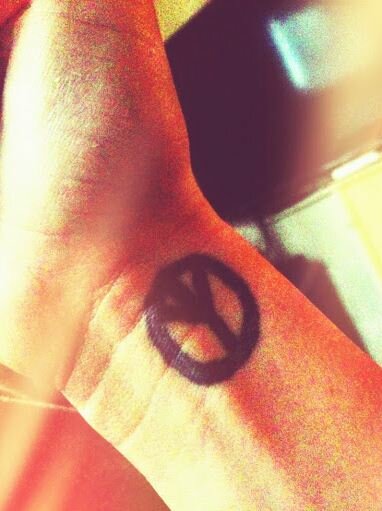 Simple Tattoo Design 76