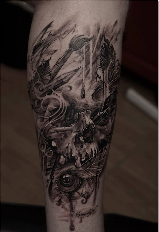 Skull tattoo on leg